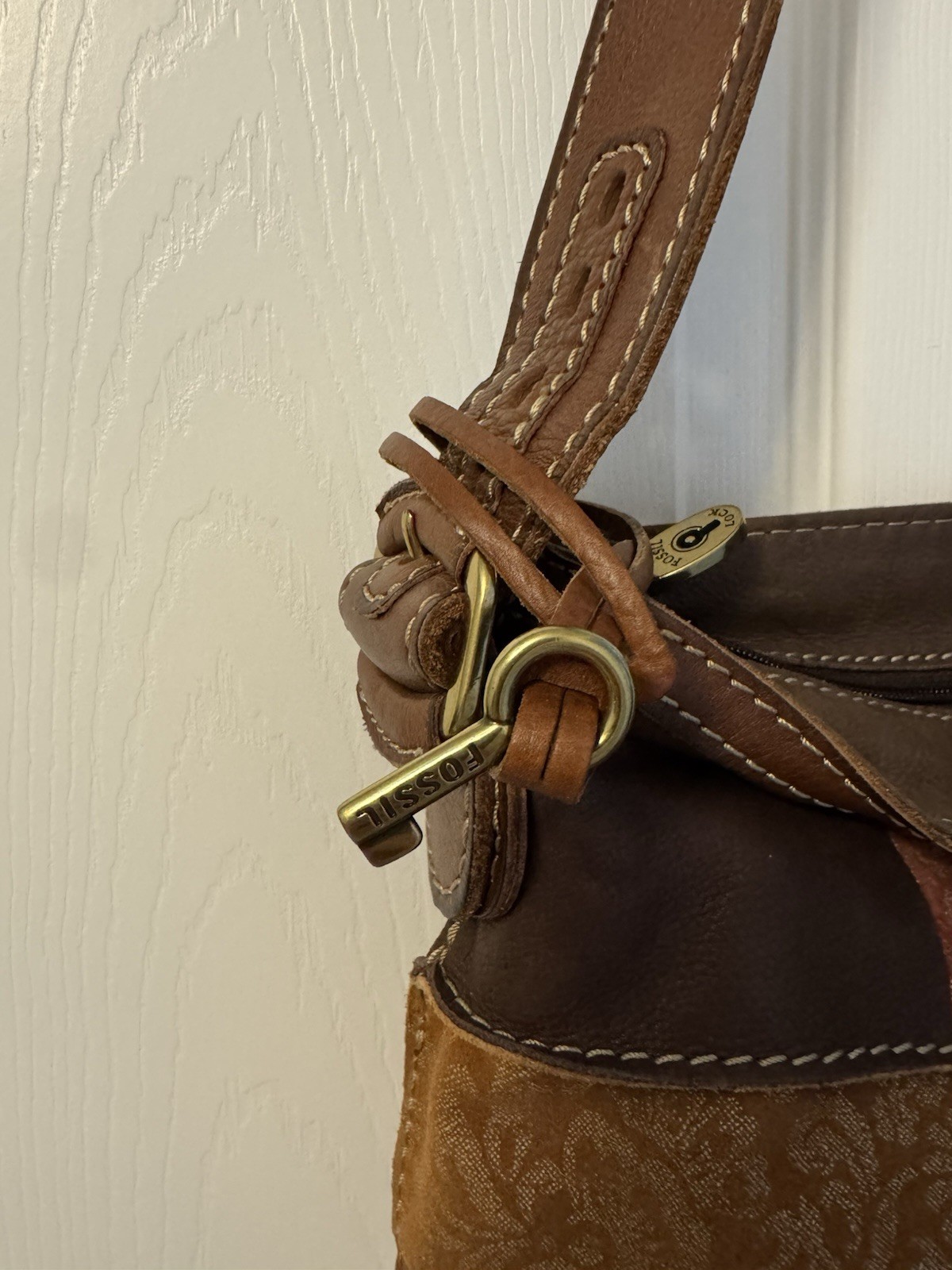 Fossil Purse, Patchwork design, One Strap, Great … - image 3