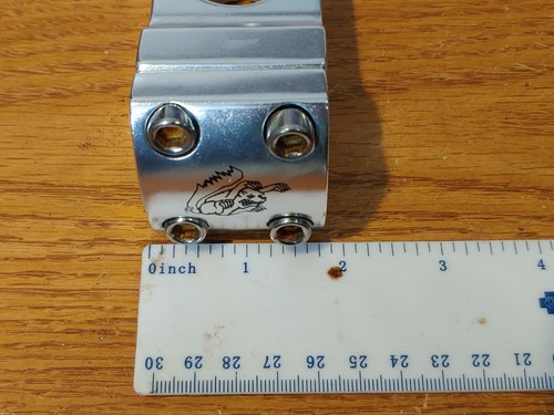 Mongoose Maurice BMX Stem Threadless 1 1/8 in Silver 4 Bolt Front Load - Picture 11 of 12