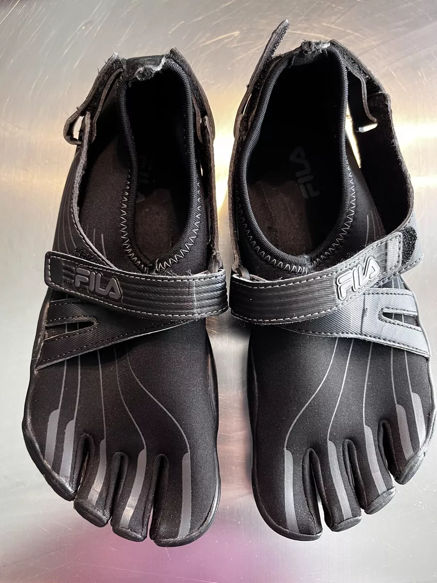 Uitbarsten Zwerver anders Fila Skele Toes Black Castlerock Water Shoes Women's Sz 7 | eBay