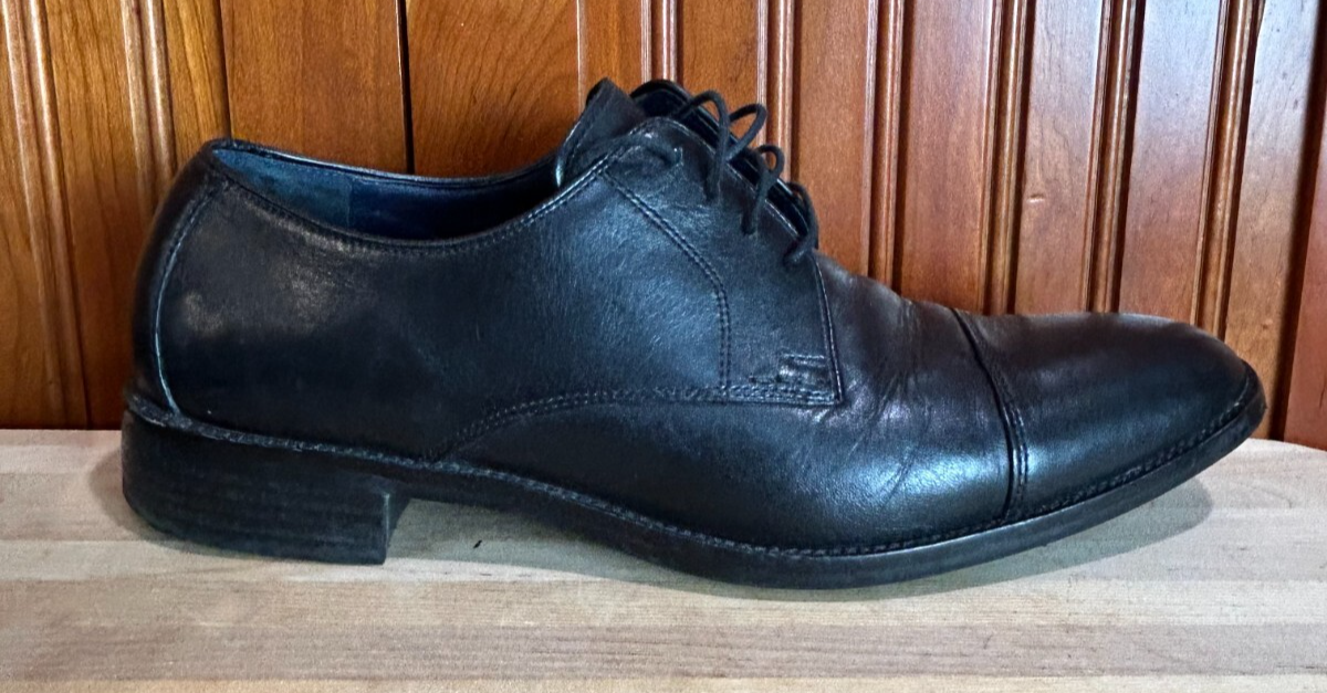 SAOLA Scarpe eleganti Cole Haan Lenox Hill $140 da uomo con punta a cappuccio taglia 10 pelle nera C11630
