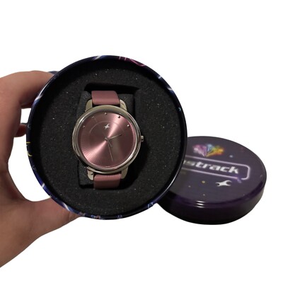 Women s Fastrack Watch in Pink Faux Leather NIB