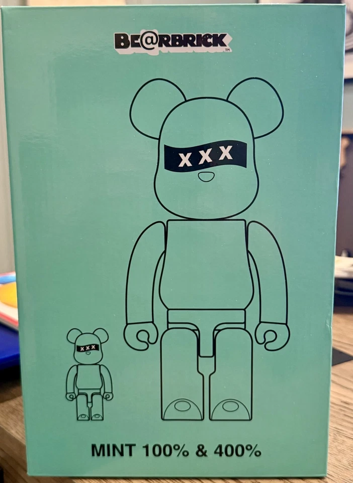 BE@RBRICK 400% y 100% SELECCIÓN DE DIOS XXX 10º Aniversario JUGUETE MEDICOM Bearbrick Foto 2 de 4
