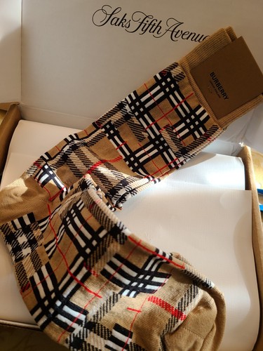 New Burberry Men’s Signature Logo- New with Tags. Large. Authentic - Picture 4 of 9
