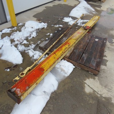 1000LB (1/2 Ton) Wall-Mount Overbraced Tie-Rod Jib Crane 12' Swing 134'' Travel
