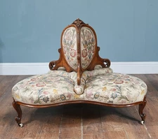 Victorian Conversation Seat Gossip Couch 1880 Sofa