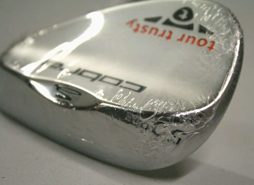 Cobra Trusty Rusty gap wedge 50 degrees with Cobra wedge flex steel shaft - Image 2 of 4