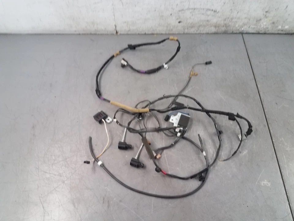 Chicote de fios para rádio/antena Nissan GT-R GTR R35 #8000 M5 - Imagem 2 de 4