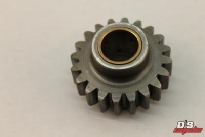 NORTON SINGLE DOMINATOR COMMANDO LAYSHAFT 3RD GEAR  20 TOOTH 04-0634