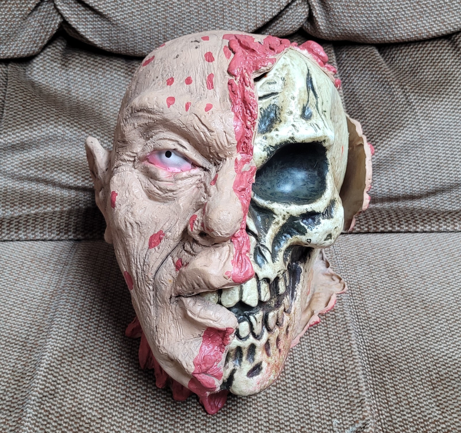 Picture 1 of 5