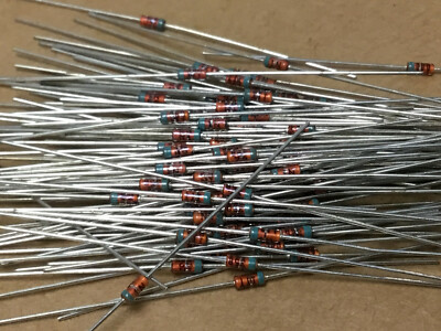 20 Diodes Zener 1N5235B – 6,8V, 20A, National Semiconductor (lot De 20)