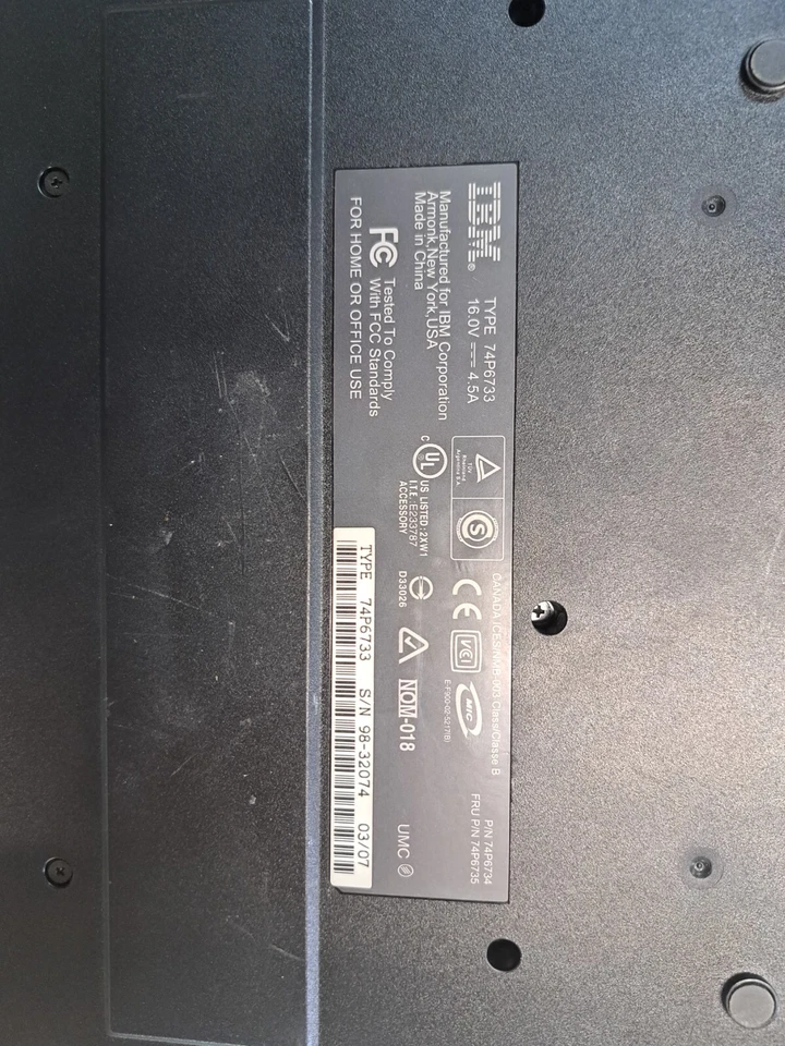 Lenovo Thinkpad T43 2668 Inkl. Sation Netzteil - Bild 3 von 4