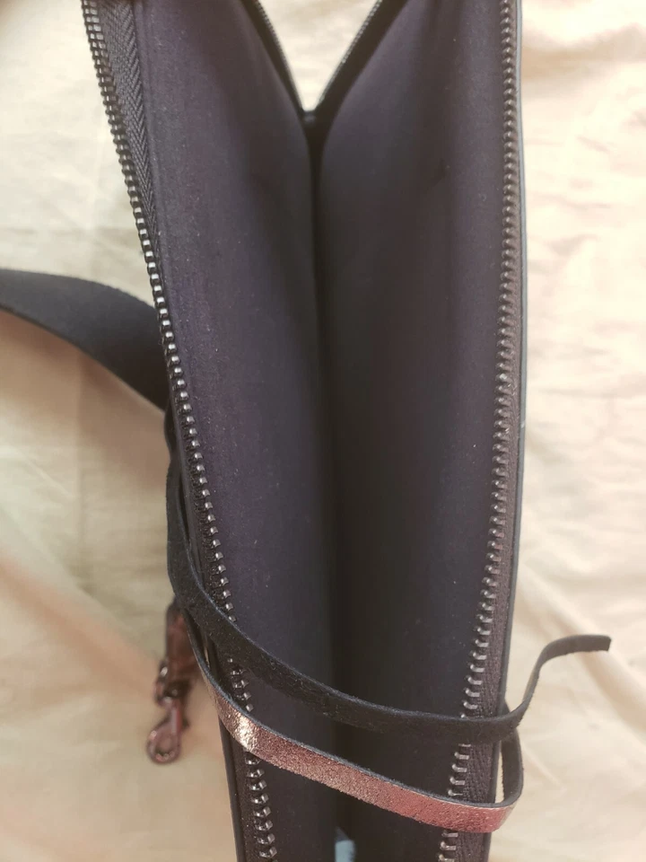 Rebecca Minkoff Padded Tablet/Notebook Carrying Case 13×9.5×1 - Image 4 of 4