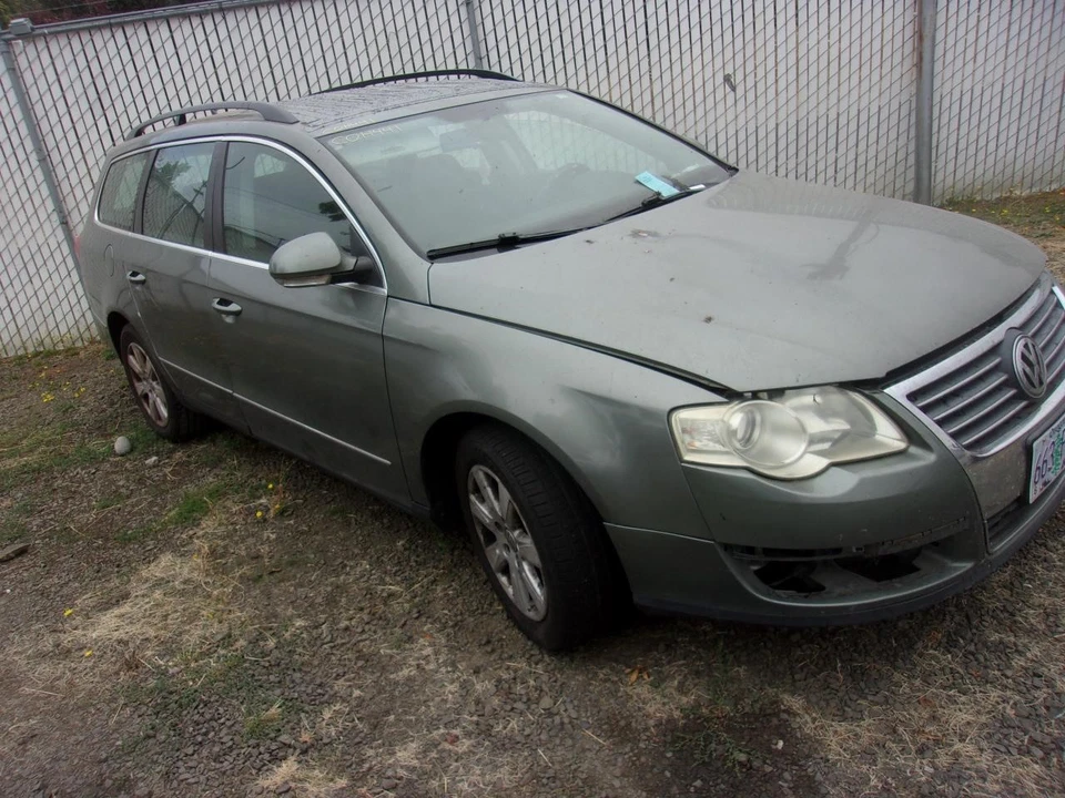 Used Air Cleaner Assembly fits: 2007 Volkswagen Passat 2.0 Grade A - Image 4 of 4