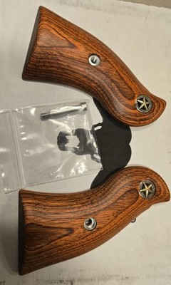 Altamont Wood Grips - Ruger Redhawk Square Super Rosewood Smooth Star