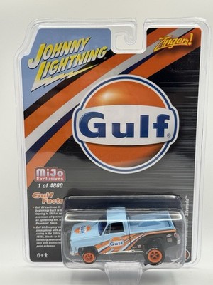 Johnny Lightning Zingers! Gulf Oil 1980 Chevrolet Silverado - 1:64 Diecast Car