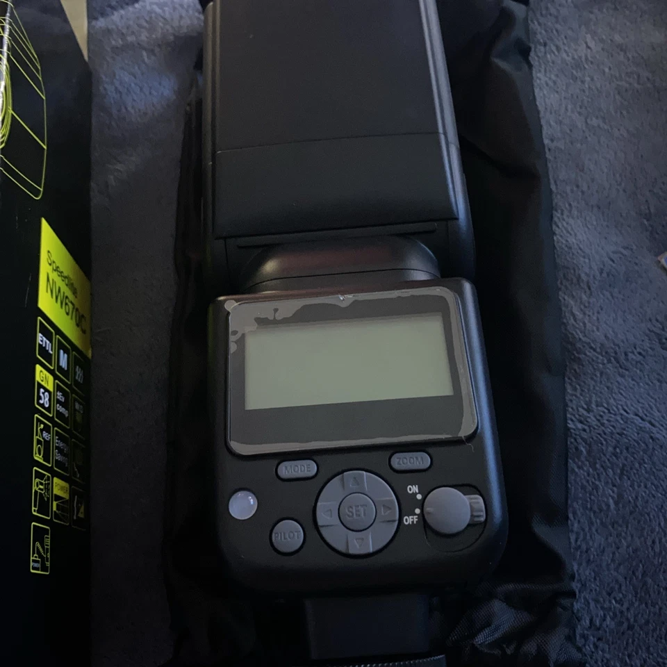 NEEWER NW-670C GN 58 FLASH SPEEDLITE W/ LCD FOR CANON DLSR CAMERAS NEW OPEN BOX - Image 4 of 4