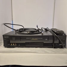 Toshiba W-627 VCR Cassette Player *Tested & Works* W/ Remote & Cables