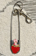 Strawberry Shortcake Charm Safety Pin Keychain 5" w/Latch Hook