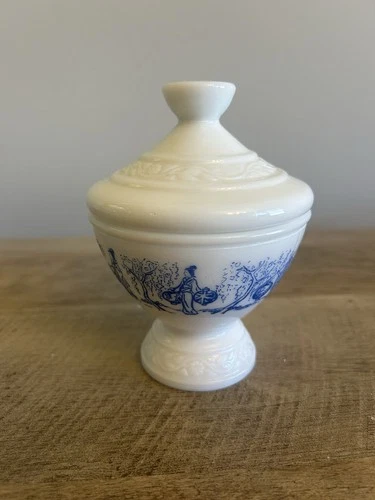 Vintage Belgium Milk Glass Blue Asian Scene Pattern Covered Candy Dish