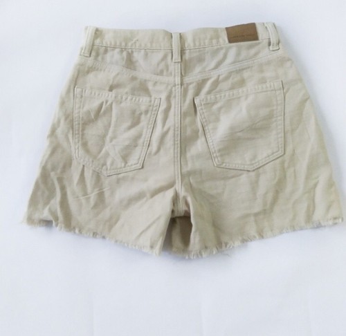 Pantaloncini American Eagle TG 2 beige vita alta denim taglio invecchiato orlo grezzo - Foto 6 di 11