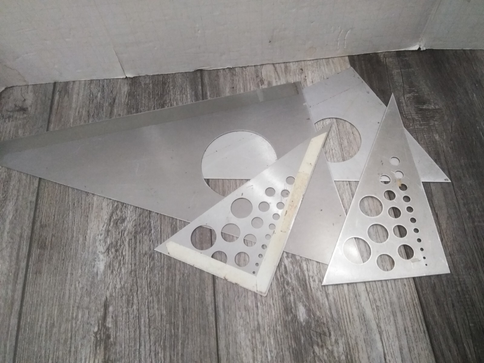 4- Fairgate  Aluminum drafting Triangle Rule W/ Circle  #'S  228-T, 222-T (2)..