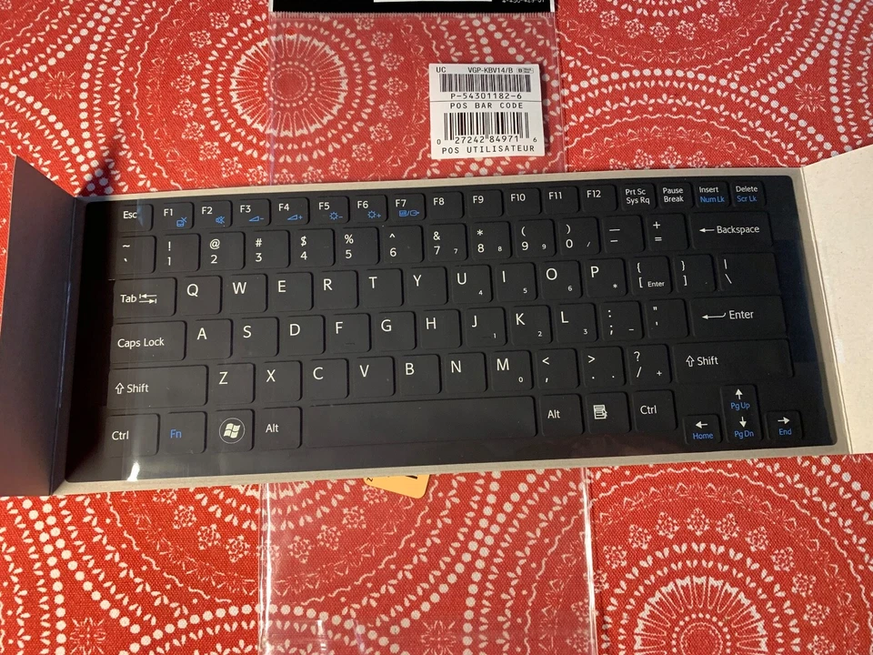 Genuine Sony VGP-KBV14/B IT VAIO Keyboard Skin BLACK for SVT131 SVT141 T series - Image 2 of 3