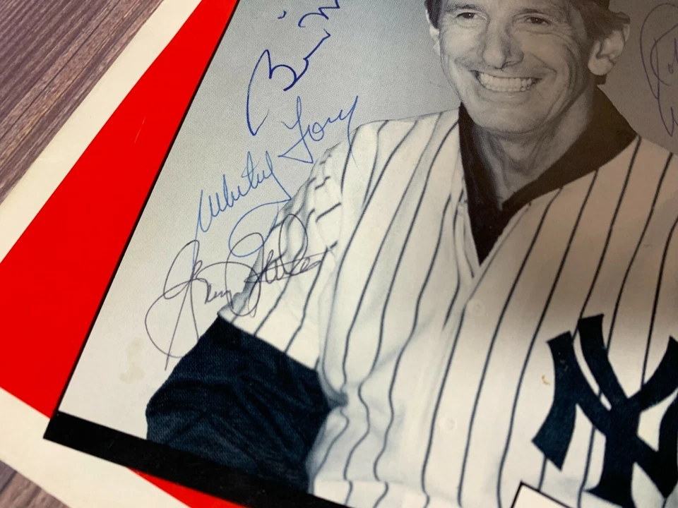 Programa de béisbol Billy Martin Roast 1989 con 11 autógrafos Ford, Killebrew Foto 3 de 4