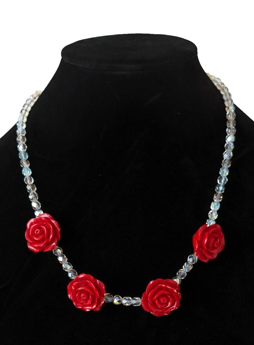 Collares y colgantes artesanales de acrílico