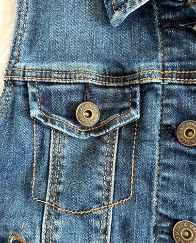 Girl's Cat & Jack Dark Blue Denim Button Down Vest With Pockets Size Medium 7-8 - Picture 9 of 12