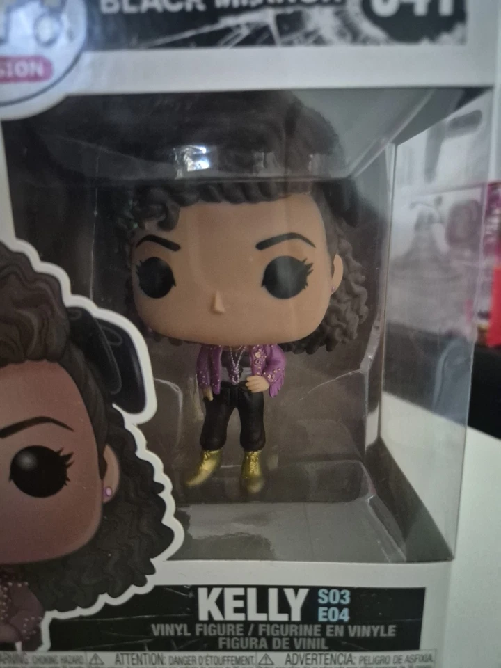 Espejo Negro - Kelly (S03 E04) Pop! Vinilo #941 como nuevo con funda protectora Foto 2 de 4