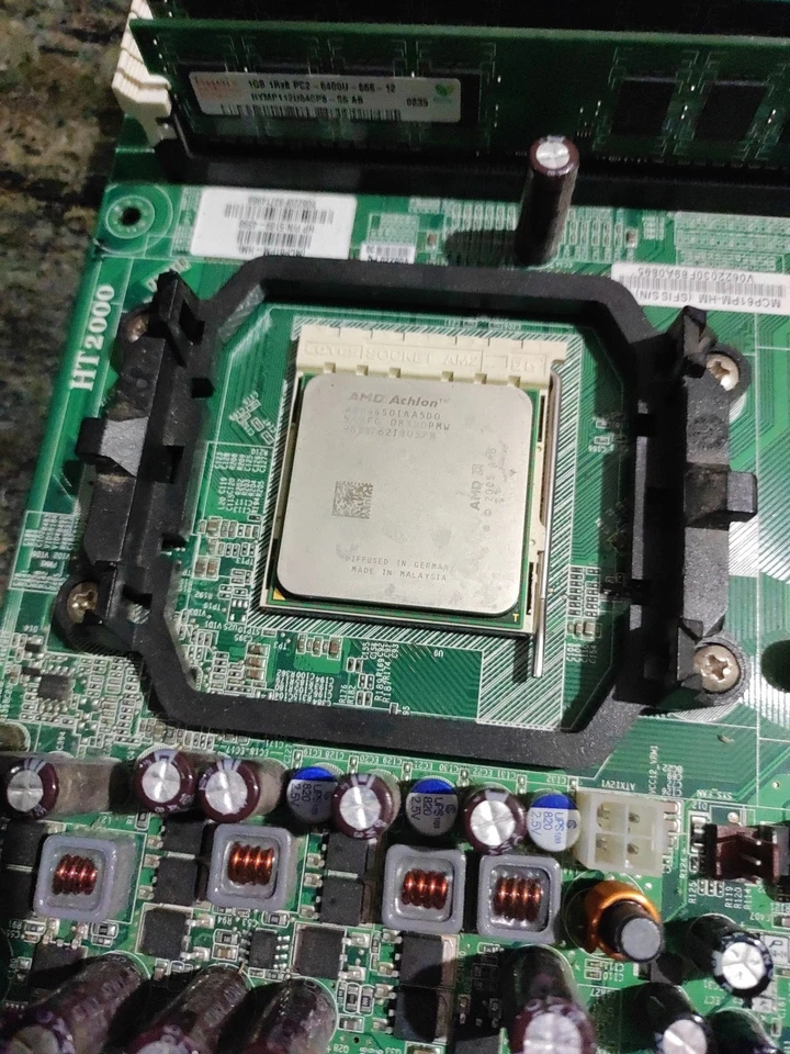 Scheda Madre Compaq Ht2000 Amd Athlon 3gb Nvidia X300 Se - Immagine 2 di 4