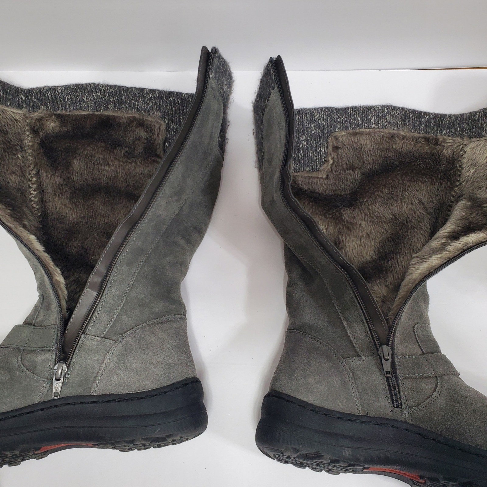 Baretraps Womens 9 Gray Suede Knit Cuff Boots Side Zip Buckle Detail Winter Warm