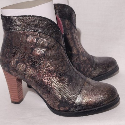 L'Artiste Spring Step Eleni Metallic Bronze Black Leather Ankle Boots 35 (US 5)