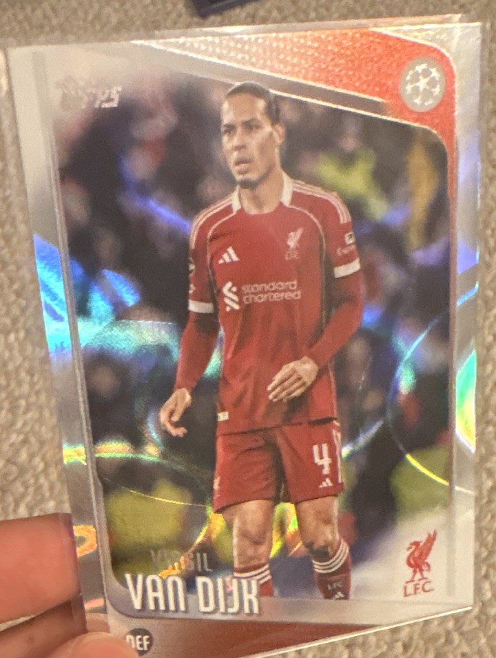 Planetarium Parallel Topps UEFA Champions League Virgil van Dijk Liverpool FC