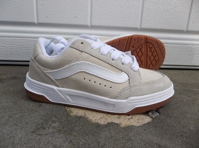 NWT VANS BOYS/YOUTH HYLANE 2-TONE SNEAKERS/SHOES SIZE 13.BRAND NEW FOR 2025.