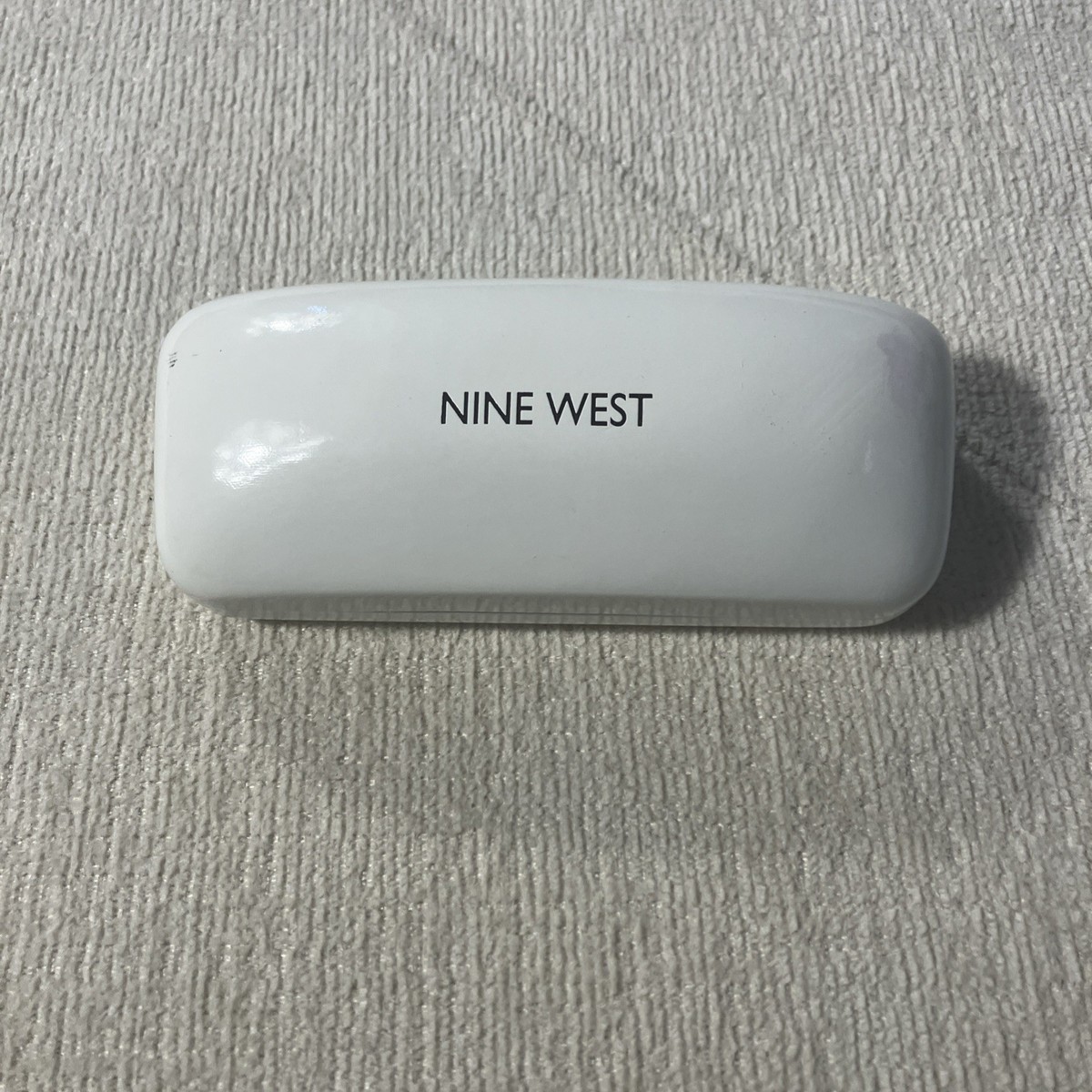 NINE WEST White Clamshell (Sun)glasses Case Nine West Eyeglass Cases & Storage for sale | eBay main image 4