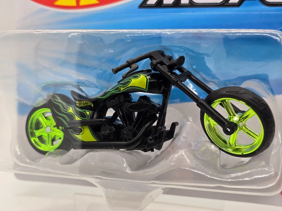 2024 Mattel Hot Wheels Street Power TWIN FLAME Motorcycle Green Metallic Wheels - Image 4 of 4