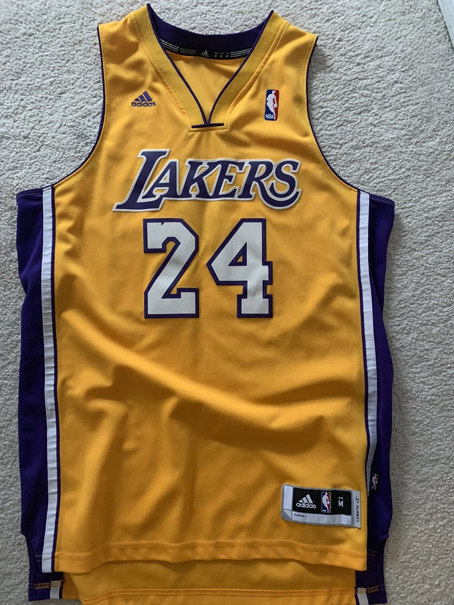 Kobe Bryant Jersey 24 Adidas Men's Medium NBA Basketball Yellow Lakers  EUC