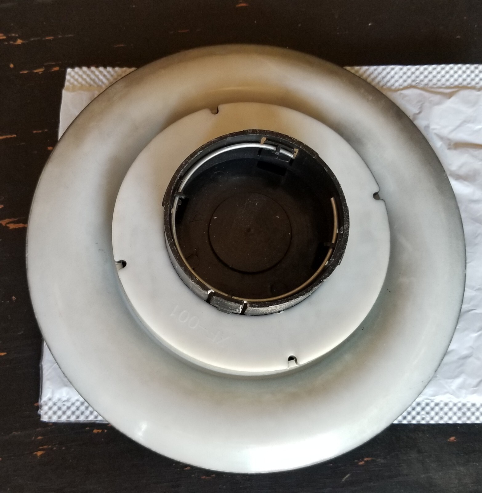 Rolls Royce Center Cover + Bezel Black Ghost Dawn Wraith Wheels Genuine OEM
