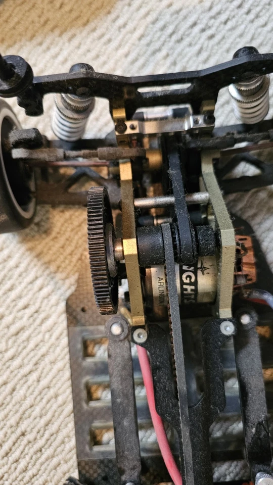 Винтажный рентгеновский гоночный радиоуправляемый туркар T-1 1:10 - Изображение 3 из 4