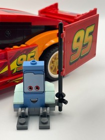 LEGO 8484 Ultimate Build Lightning McQueen & Guido Cars 2 Retired 100% Complete