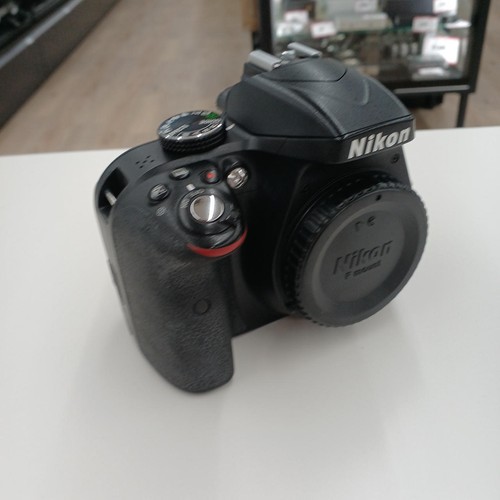 NIKON D3300 digital single lens body