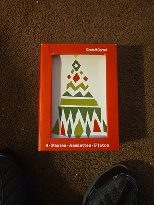 CRATE & BARREL Set Of 4 Christmas Jolly Trees APPETIZER PLATES By Jane Dixon NEW