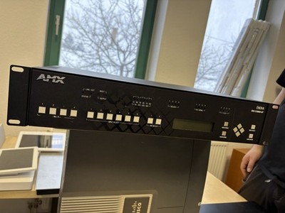 AMX ENOVA DVX-2100HD-SP All-In-One Presentation Switcher - Clean