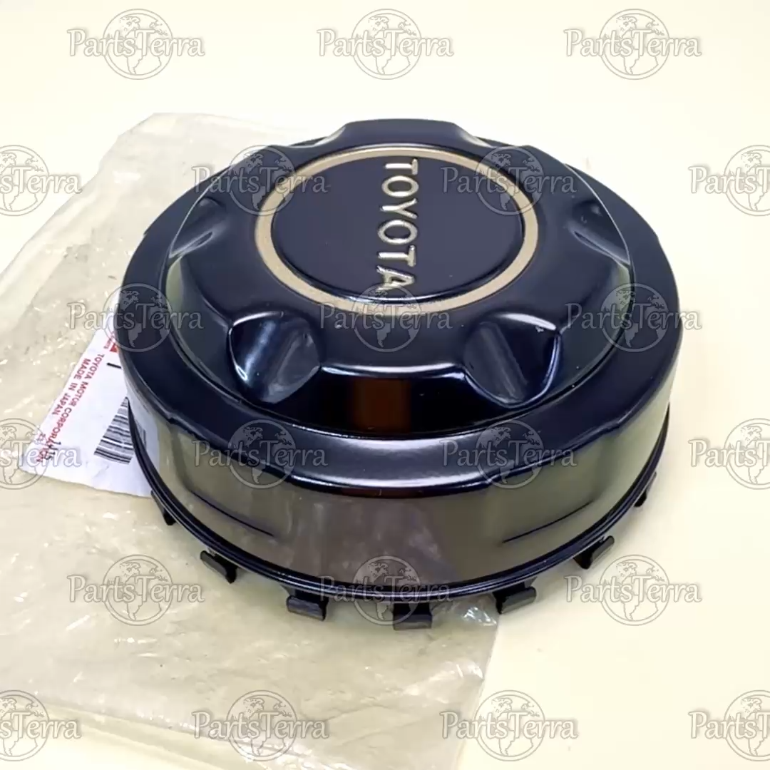 QEDマークボール New OEM Toyota LAND CRUISER Rear Wheel Hub Cap Ornament Sub