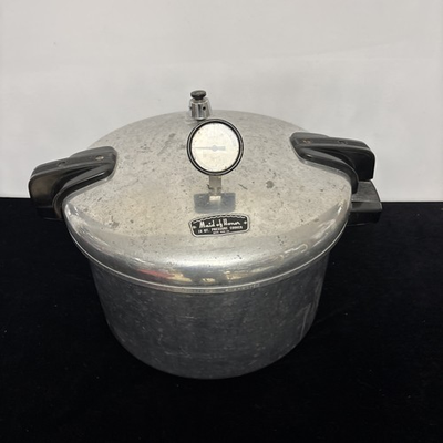 #ad Vintage Heavy Cast Aluminum 16qt Pressure Cooker Sears Roebuck Maid of Honor $52.25