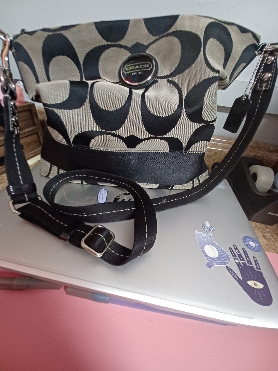 バッグ COACH Signature luxury bag shoulder bag Coach's Signature Shoulder Bag Purse Canvas Leather Black W/Charm