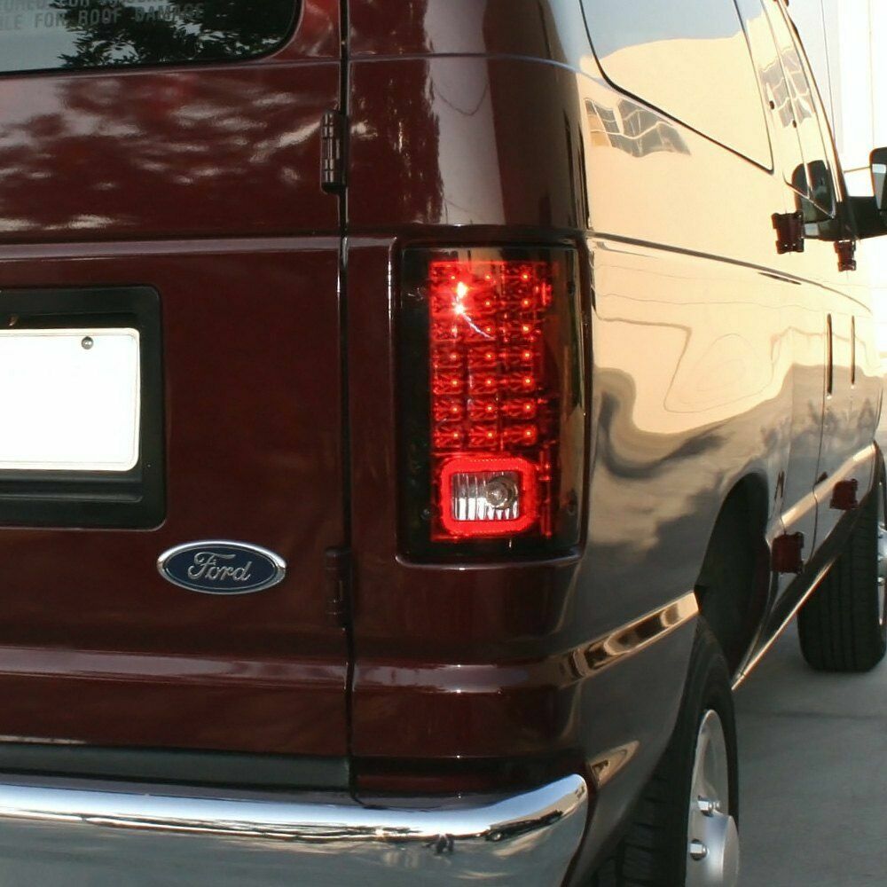 New Black Tail Light Set For 95-12 Econoline E-Series 00-05 New Black Tail Light Set For 95-12 Econoline E-Series 00-05