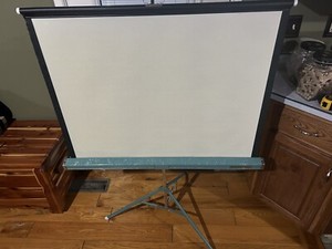 Da-Lite Versatol Portable Collapsible White Projector Screen 40" x 40”