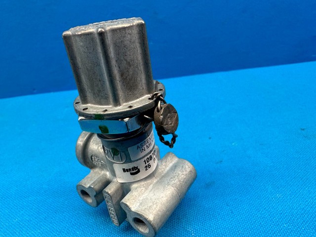 108709N Bendix Rv-1 Pressure Reducing Valve 25 PSI for sale online | eBay